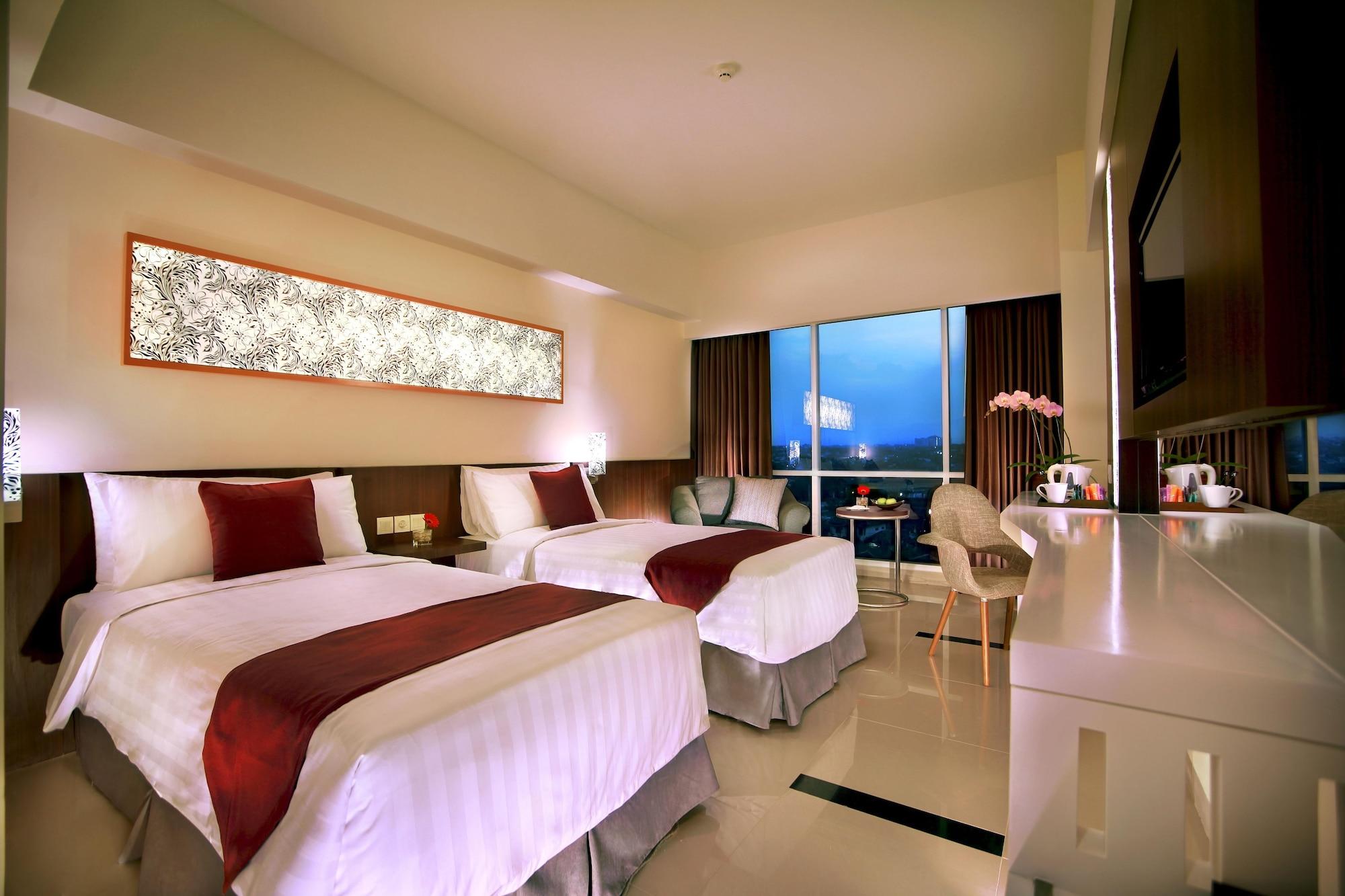 Atria Hotel Malang Exteriör bild